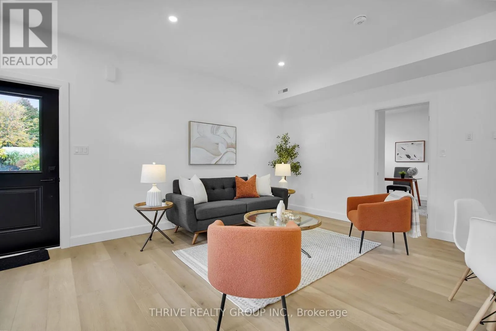 4 - 74 CHURCH STREET, #4