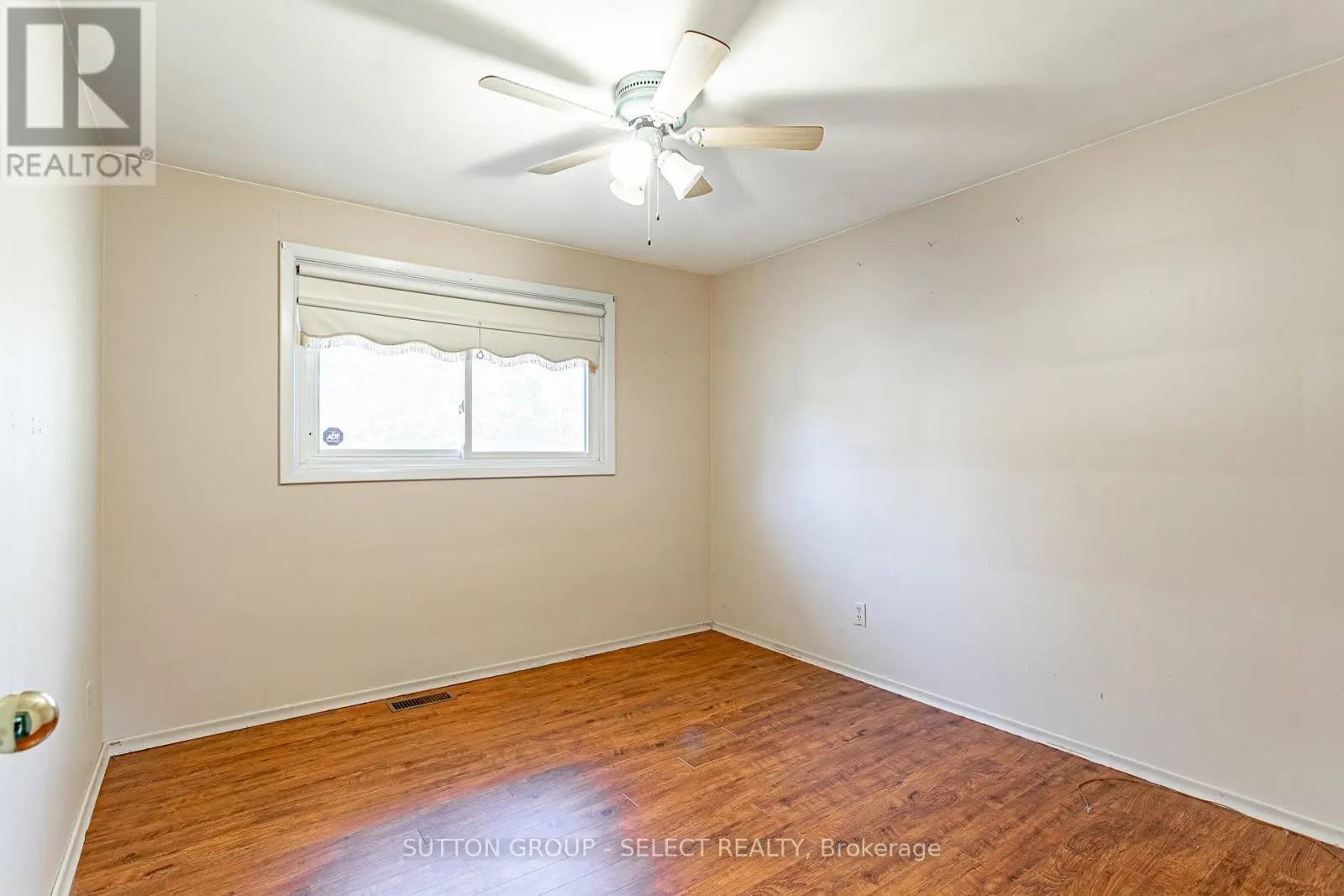 323 BASE LINE ROAD W