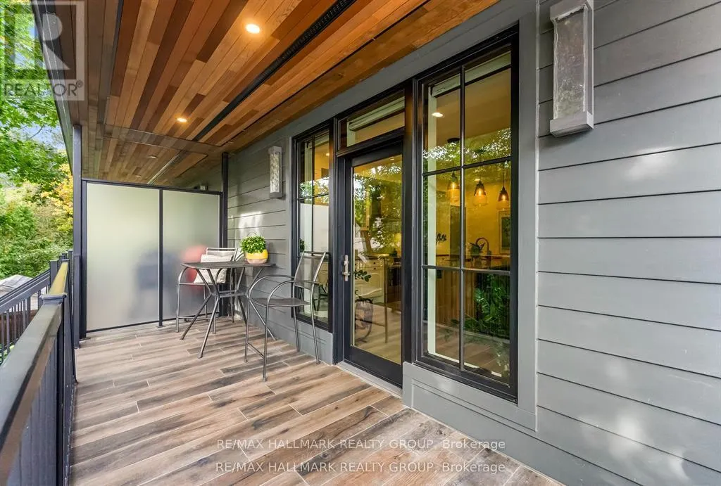 396 ROOSEVELT AVENUE