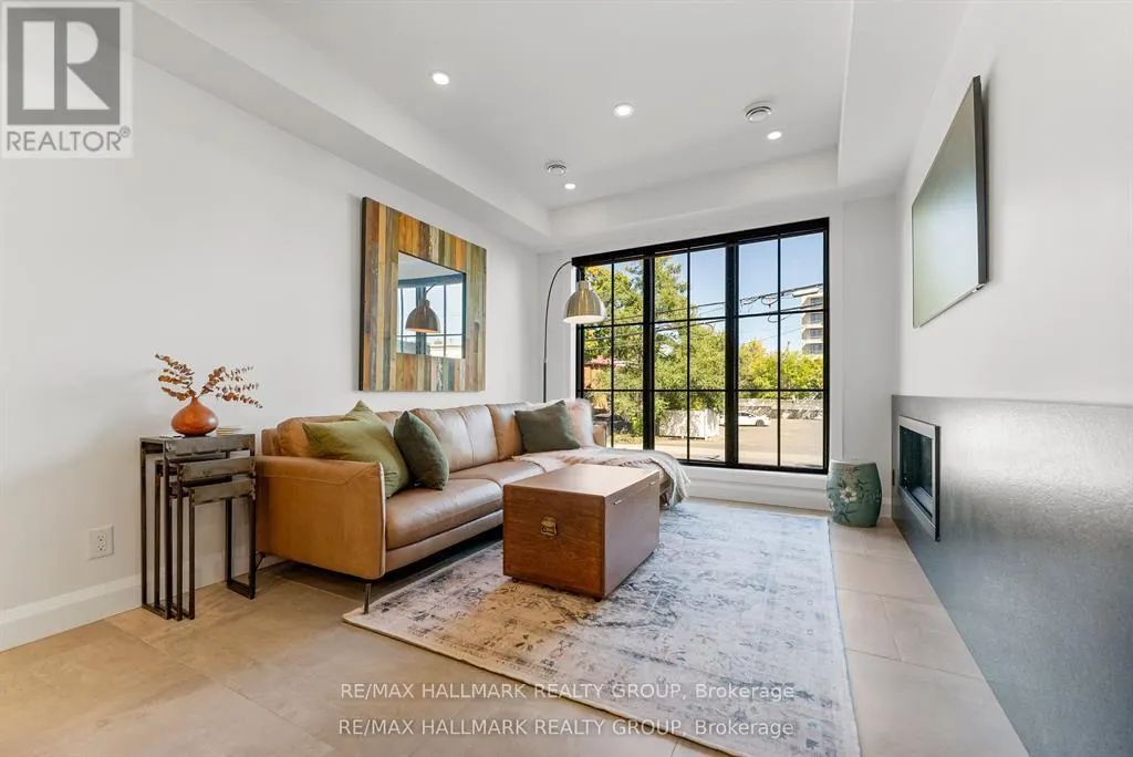 396 ROOSEVELT AVENUE