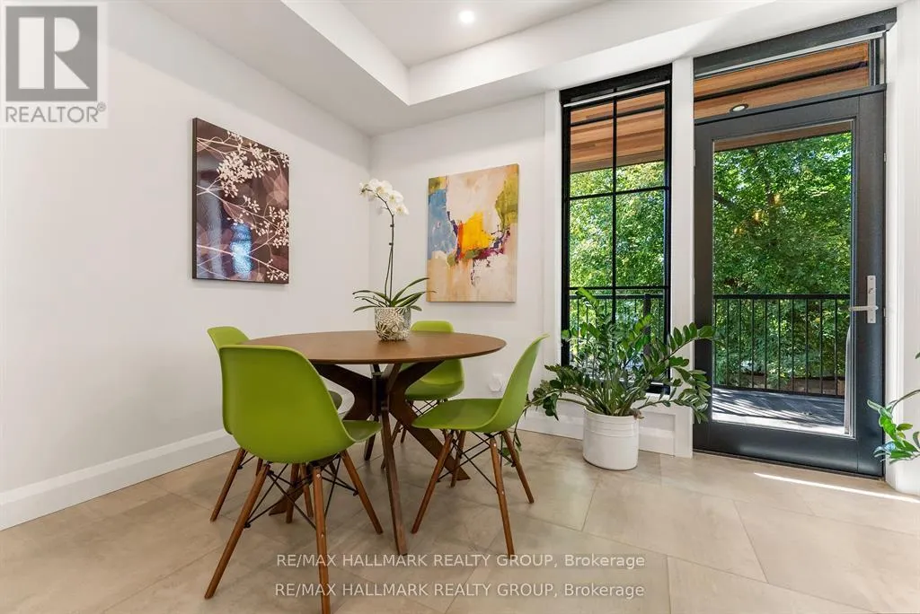 396 ROOSEVELT AVENUE