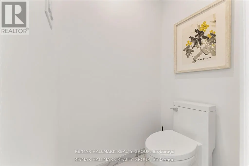 396 ROOSEVELT AVENUE