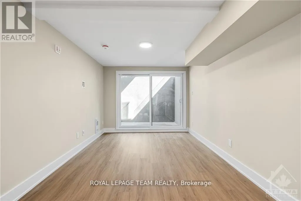 1 - 366 WINONA AVENUE