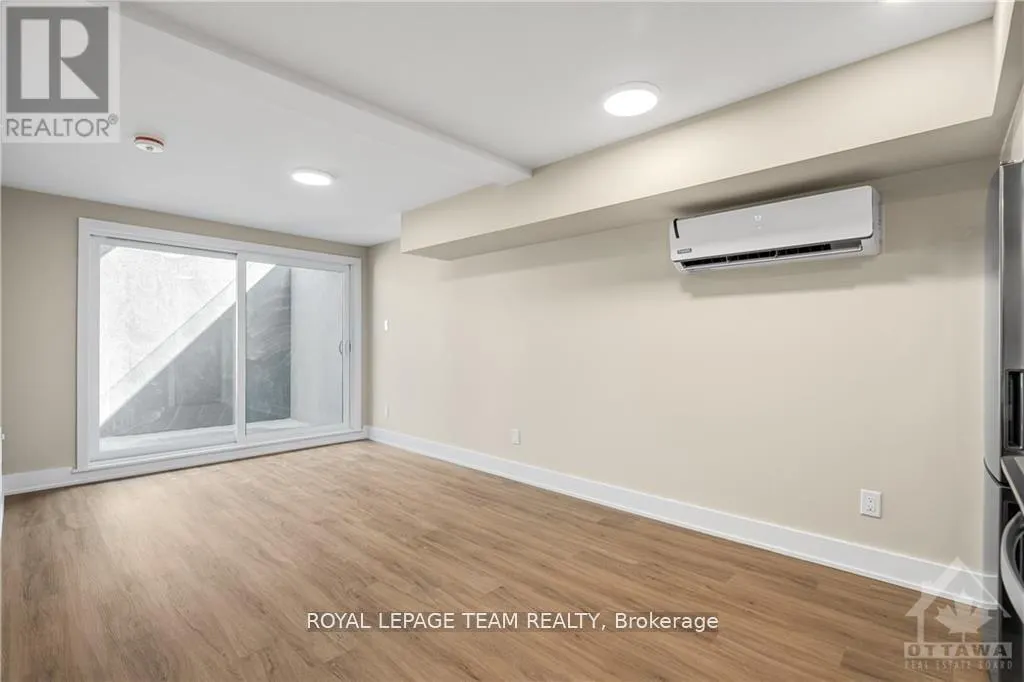 1 - 366 WINONA AVENUE