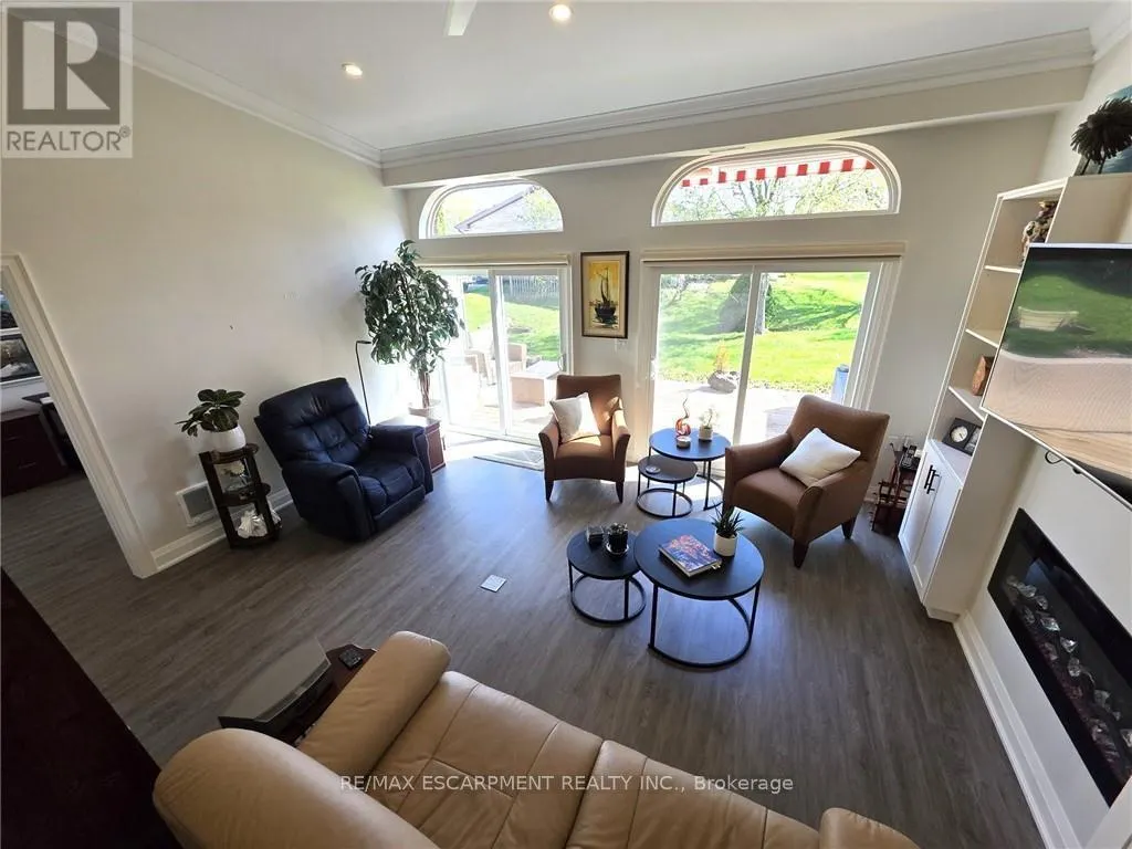 1 MONSIGNOR HENKEY TERRACE