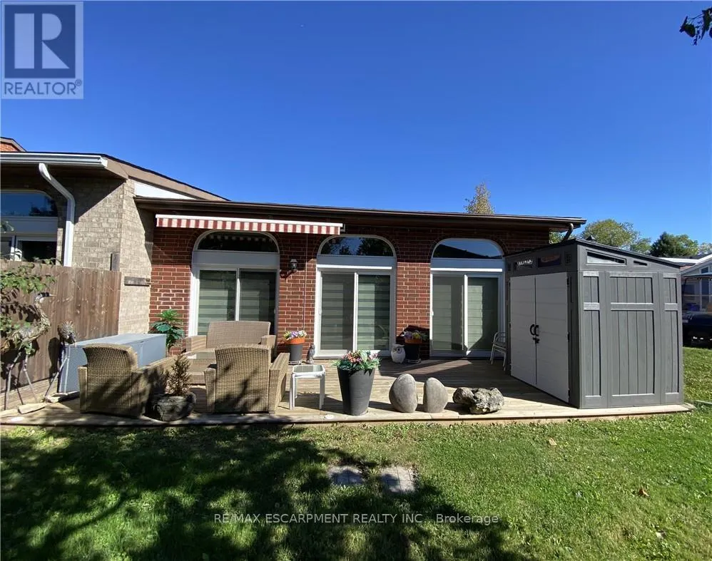 1 MONSIGNOR HENKEY TERRACE