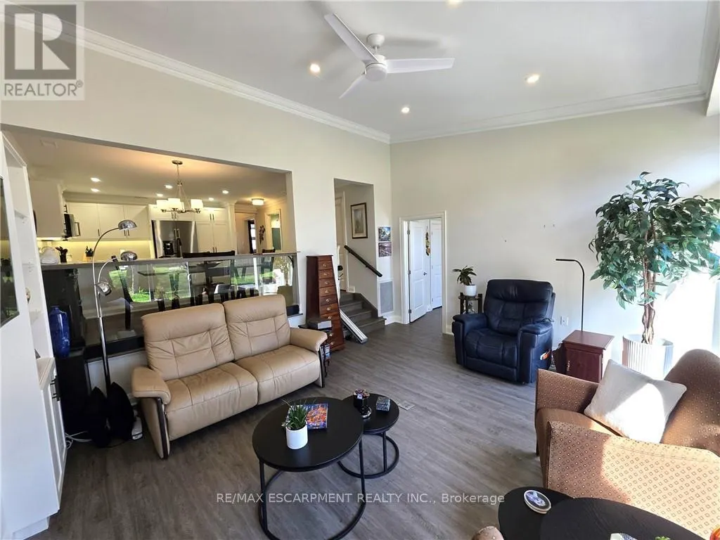 1 MONSIGNOR HENKEY TERRACE