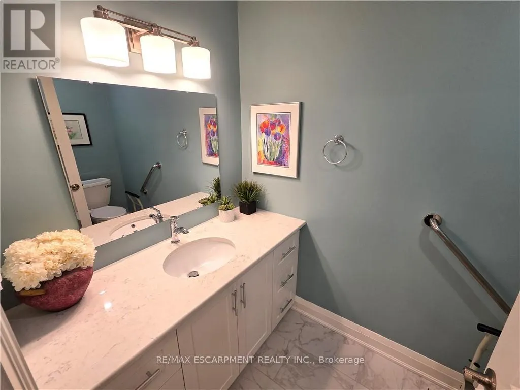 1 MONSIGNOR HENKEY TERRACE