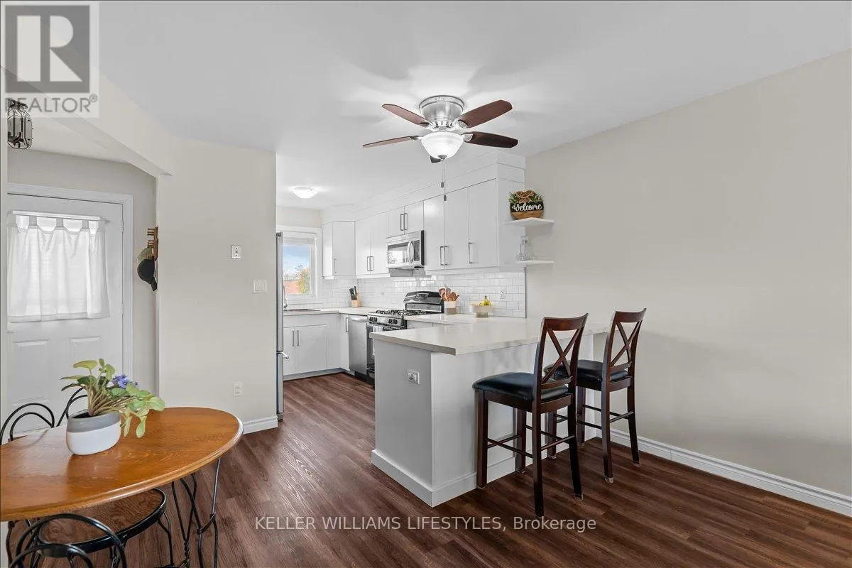 4 - 18 SAUBLE RIVER ROAD, #4