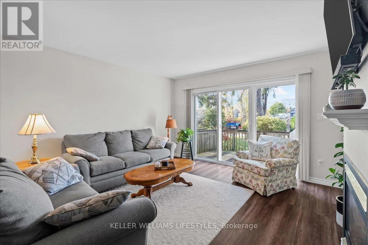 4 - 18 SAUBLE RIVER ROAD, #4