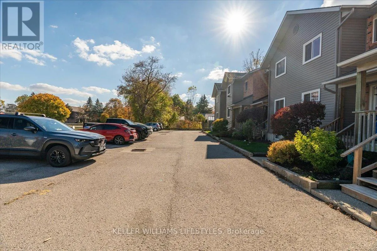 4 - 18 SAUBLE RIVER ROAD, #4