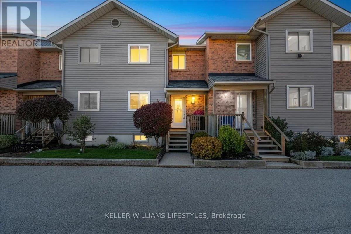 4 - 18 SAUBLE RIVER ROAD, #4