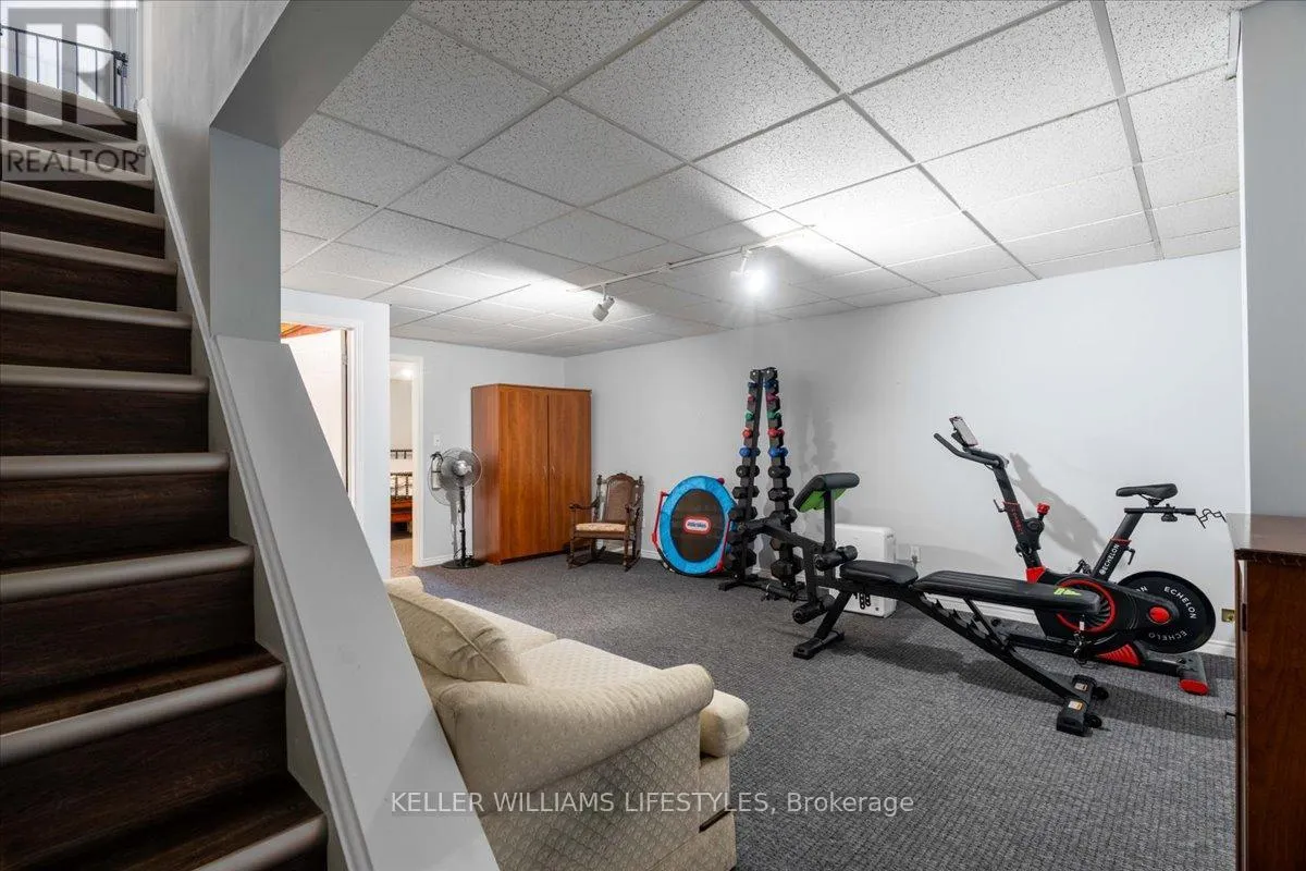 4 - 18 SAUBLE RIVER ROAD, #4