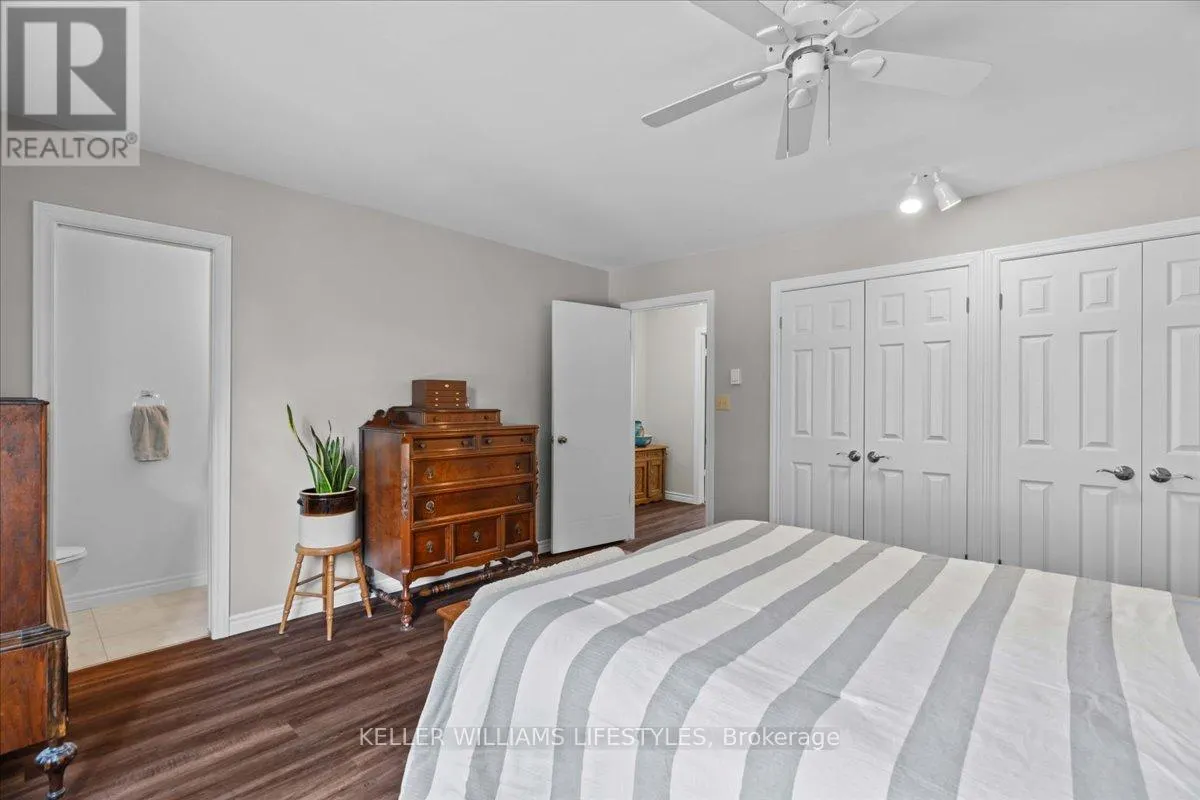 4 - 18 SAUBLE RIVER ROAD, #4