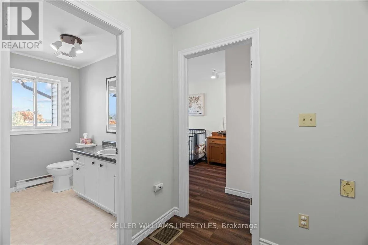 4 - 18 SAUBLE RIVER ROAD, #4