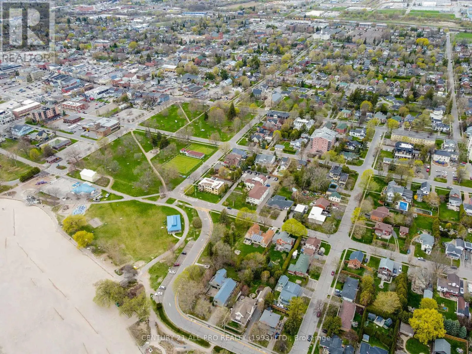 3C - 130 QUEEN STREET, #3C