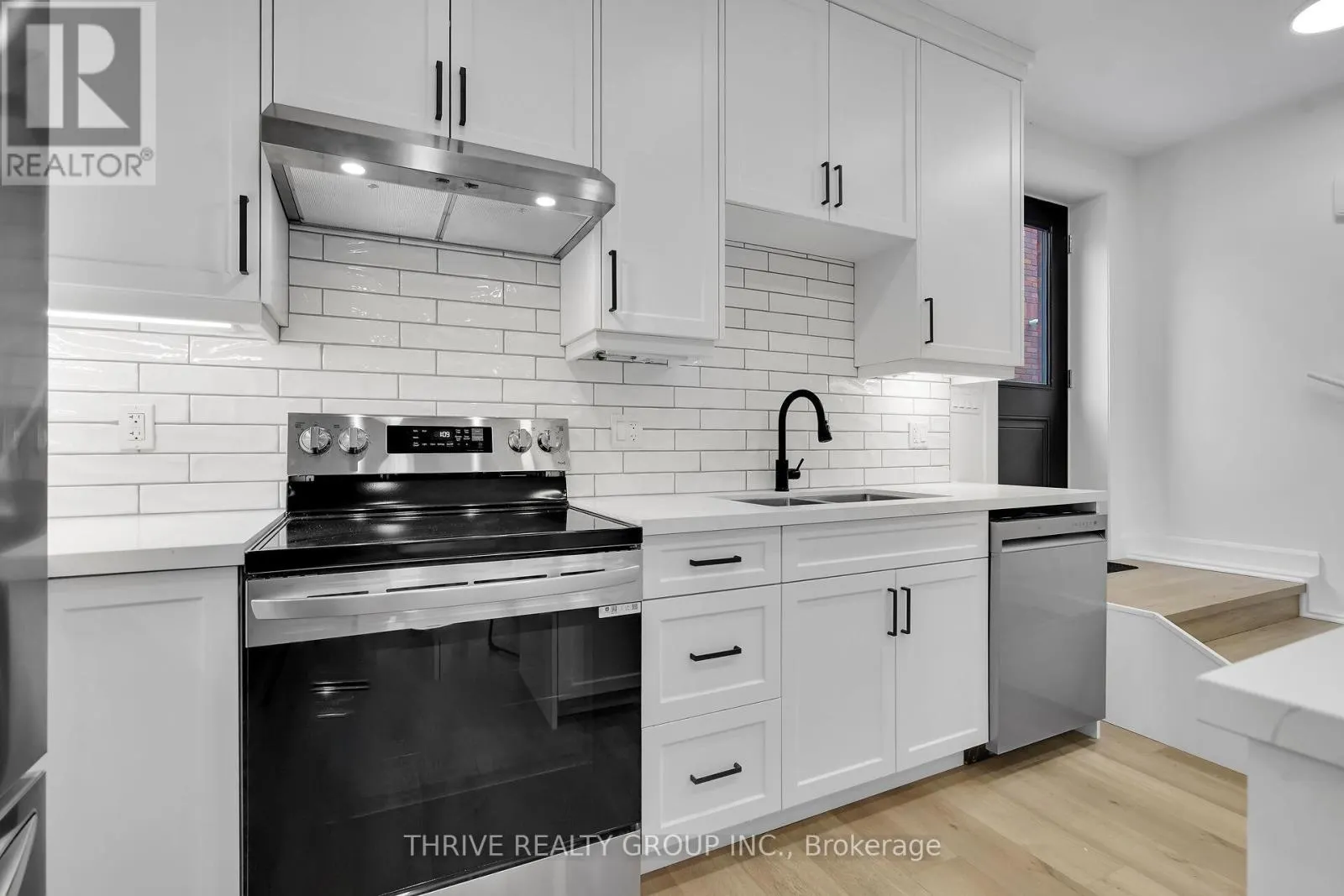 7 - 74 CHURCH STREET, #7