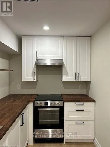 BASEMENT APARTMENT - 246 MUNNOCH BOULEVARD