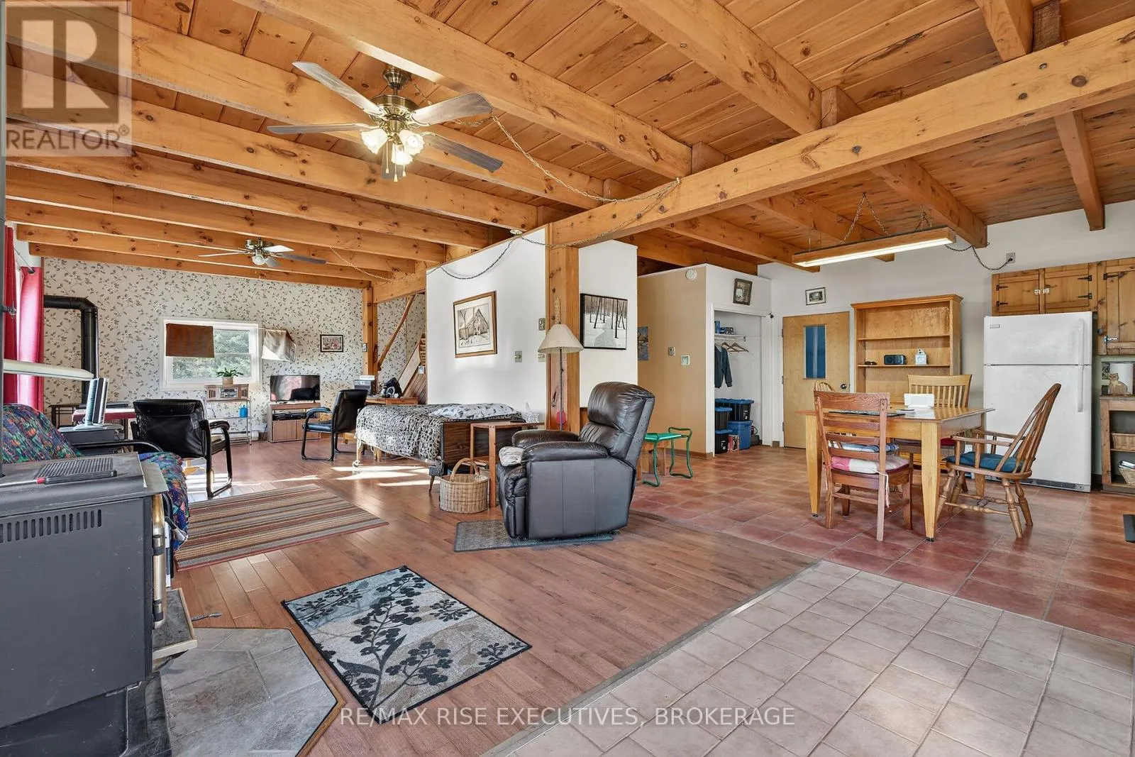 3185 THOUSAND ACRE ROAD