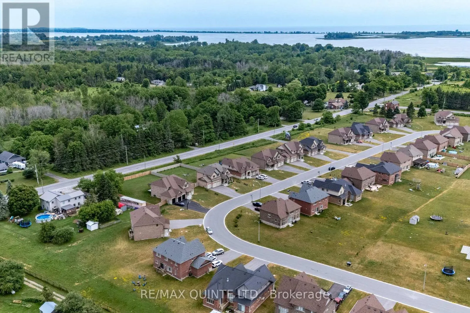 61 SUMMER BREEZE DRIVE