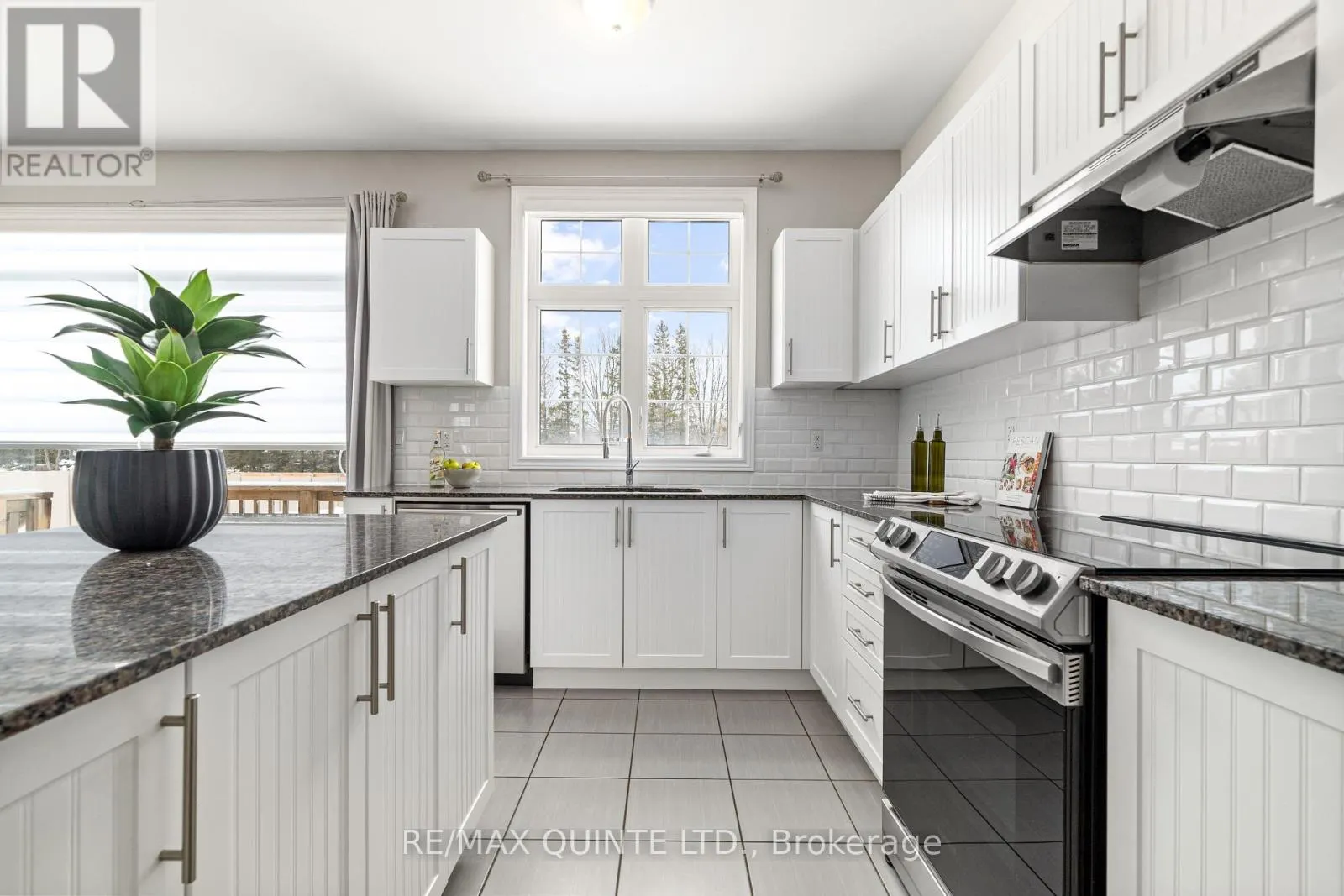 61 SUMMER BREEZE DRIVE