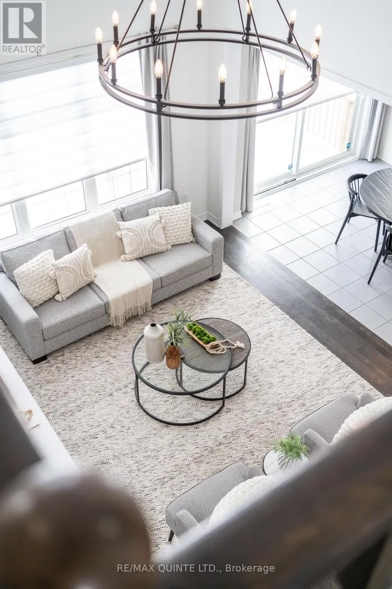 61 SUMMER BREEZE DRIVE