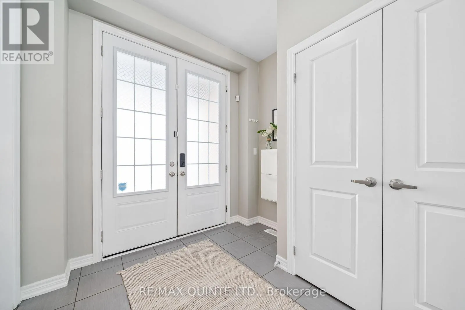 61 SUMMER BREEZE DRIVE