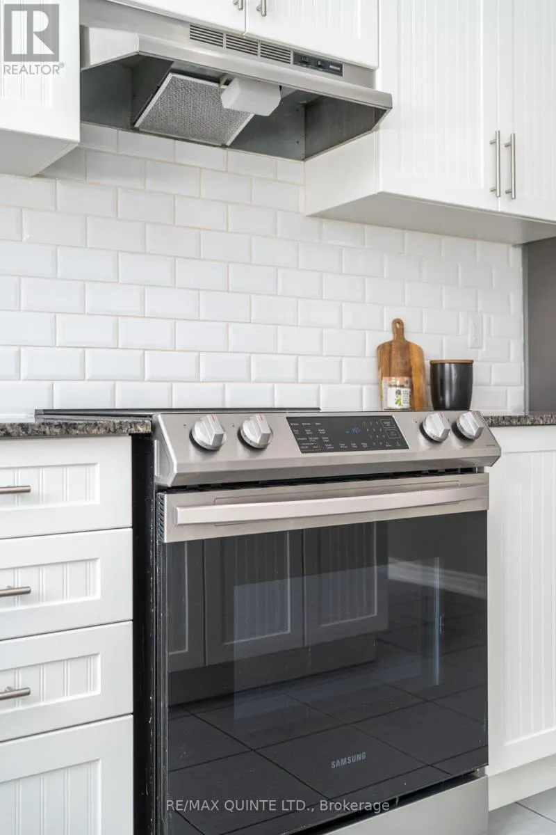 61 SUMMER BREEZE DRIVE