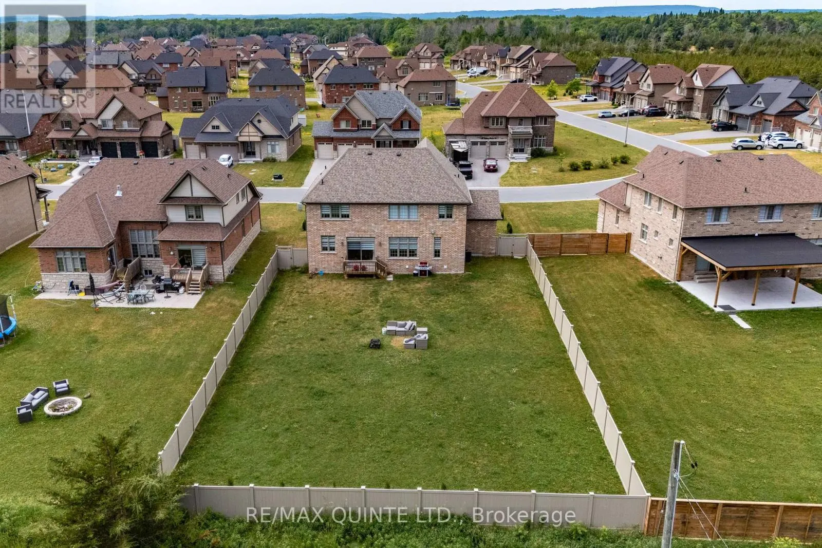 61 SUMMER BREEZE DRIVE