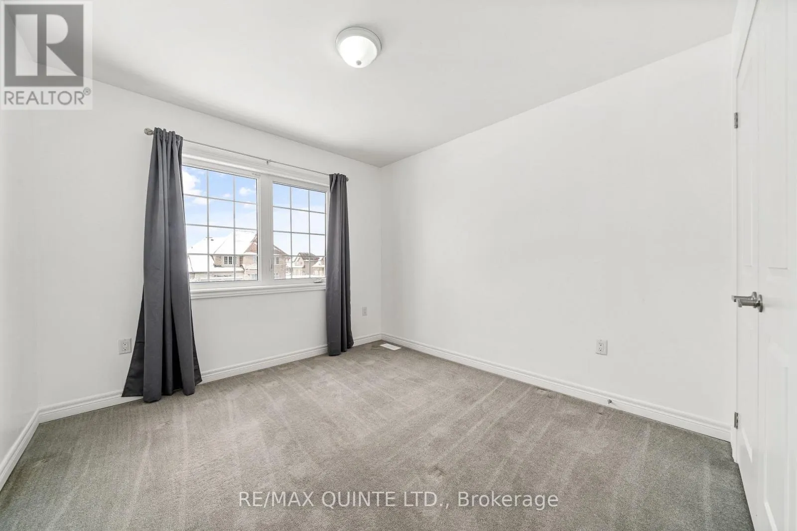 61 SUMMER BREEZE DRIVE