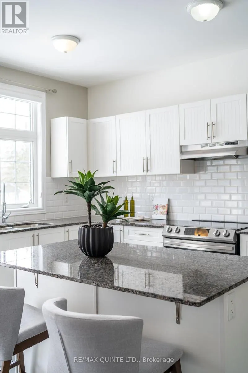 61 SUMMER BREEZE DRIVE