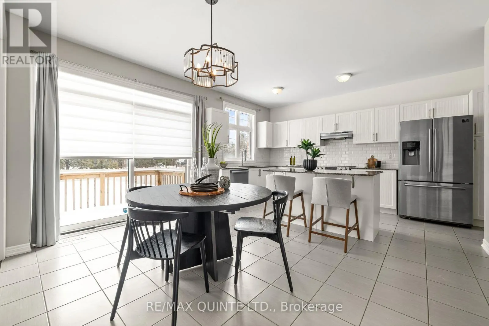 61 SUMMER BREEZE DRIVE