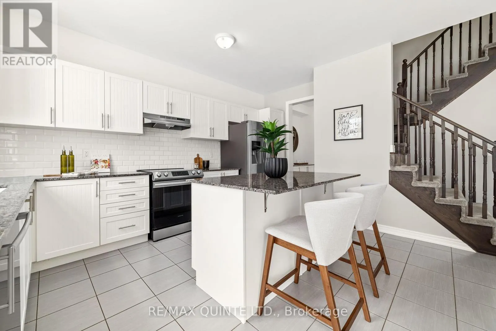 61 SUMMER BREEZE DRIVE