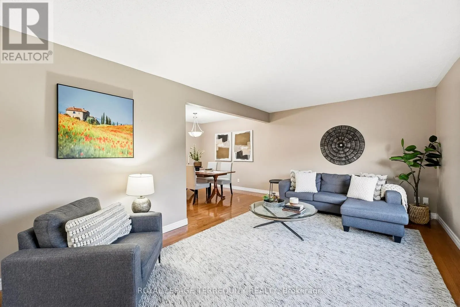 652 SPRAGGE CRESCENT