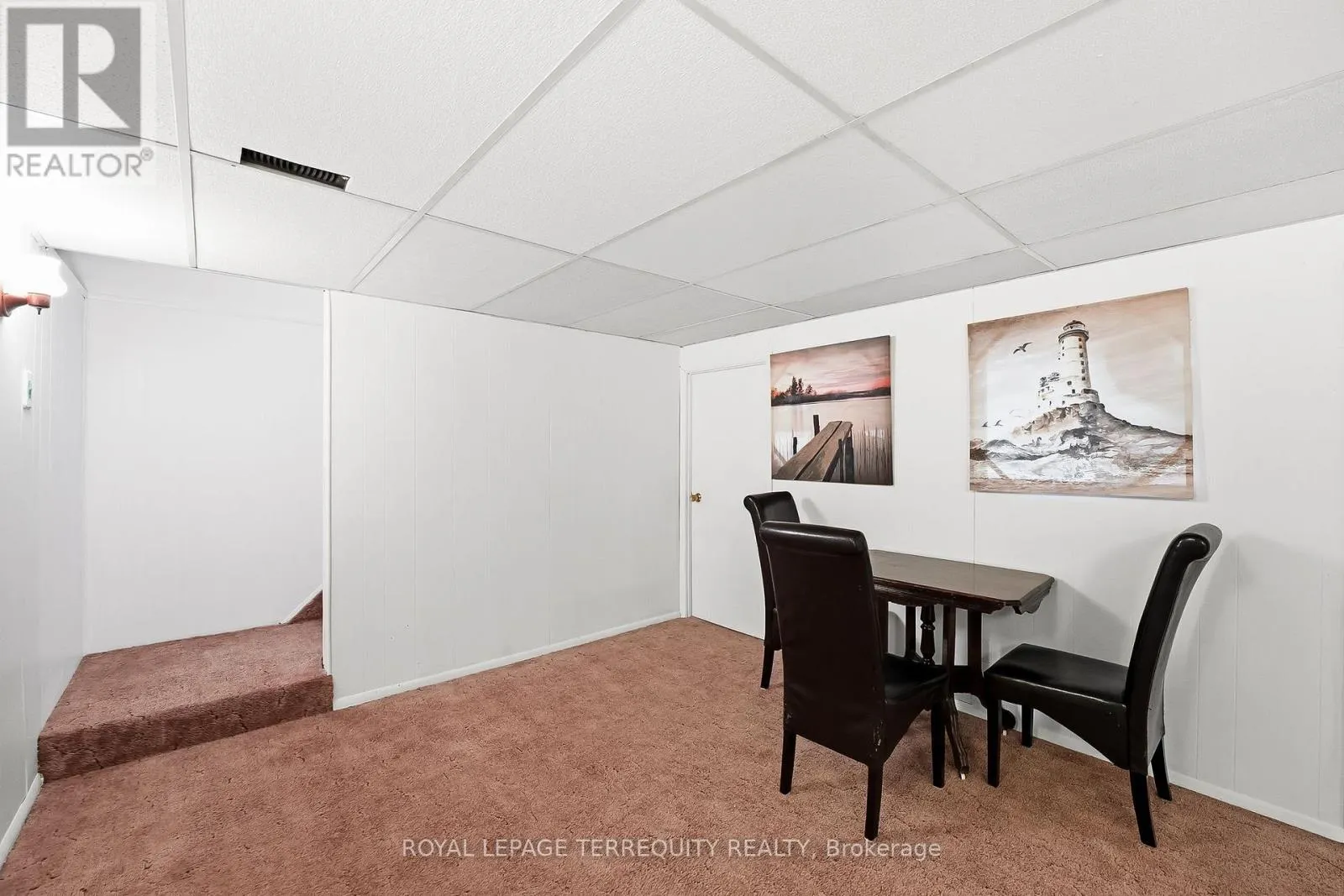 652 SPRAGGE CRESCENT