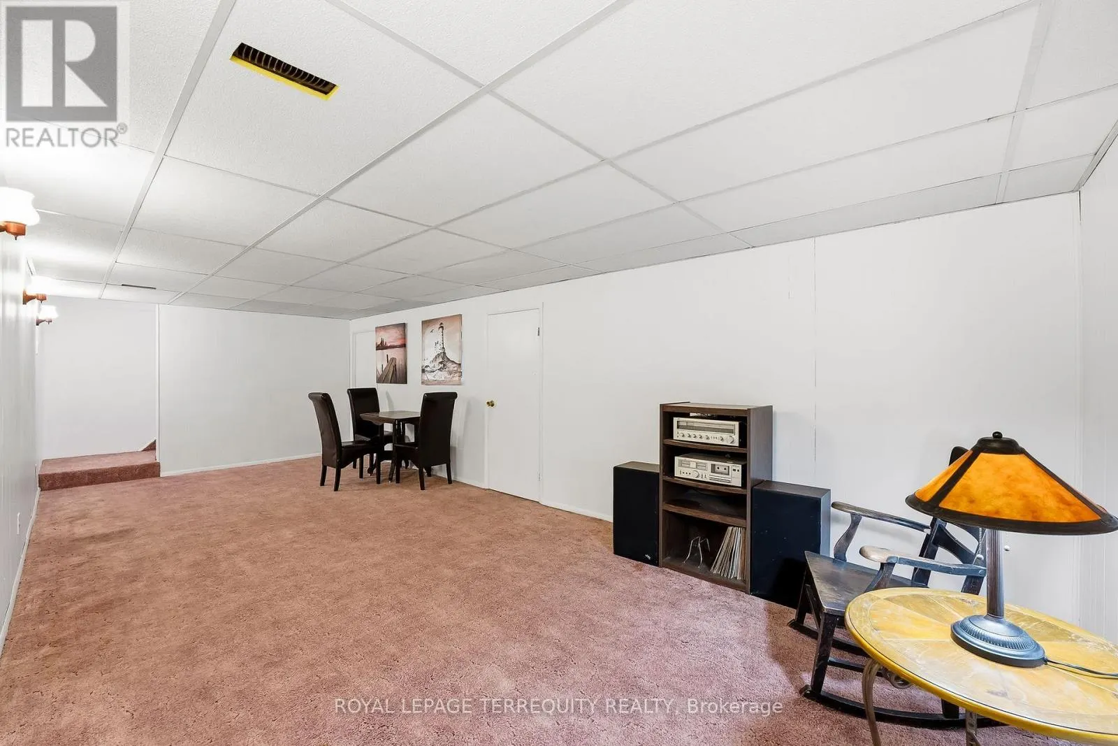 652 SPRAGGE CRESCENT