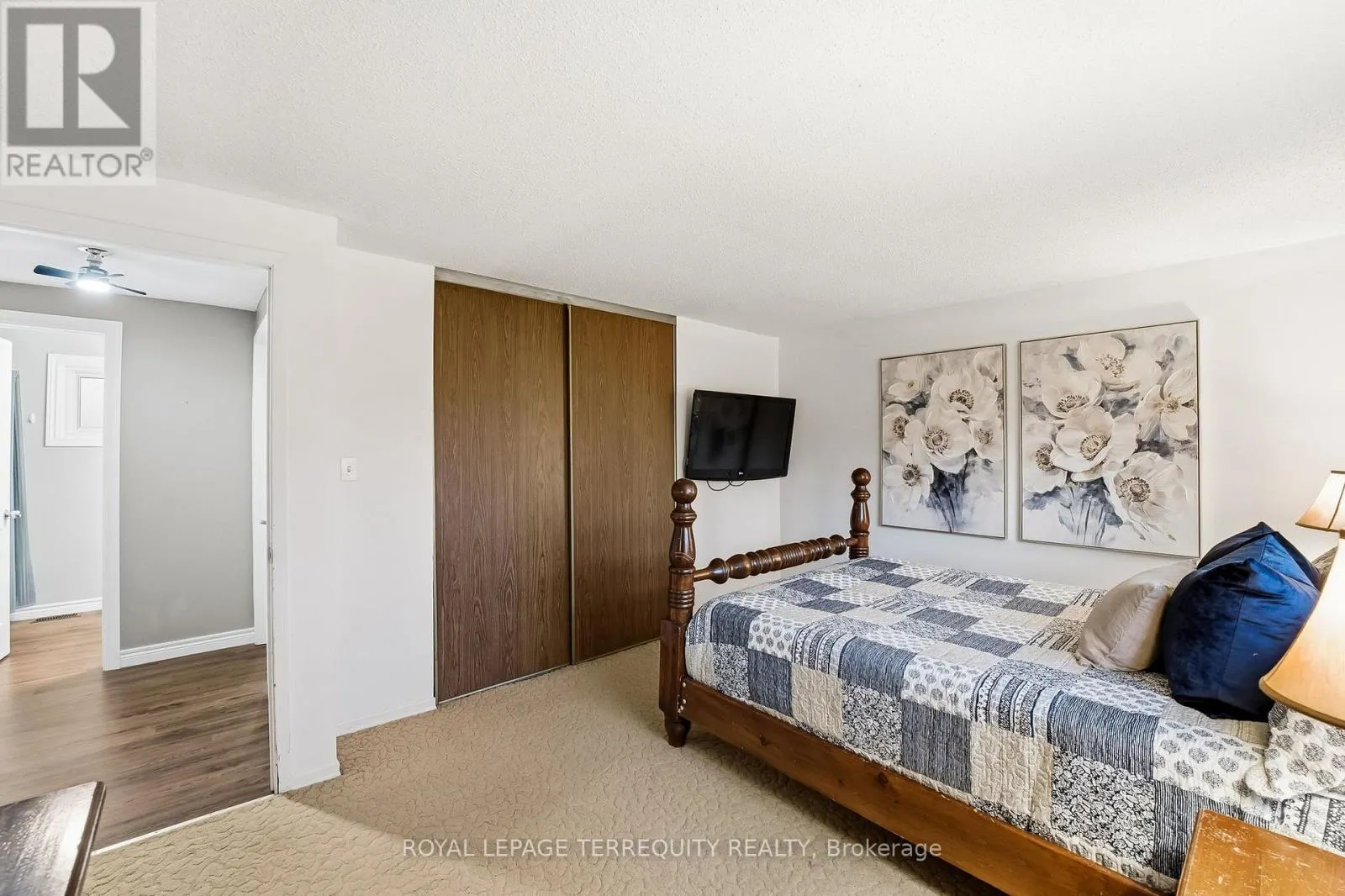 652 SPRAGGE CRESCENT