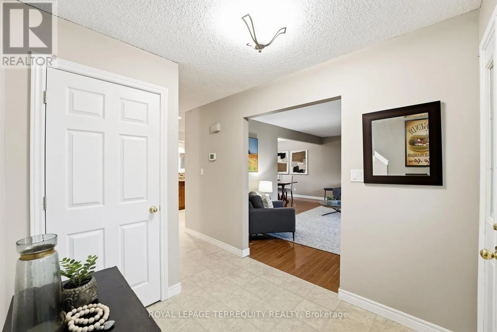 652 SPRAGGE CRESCENT