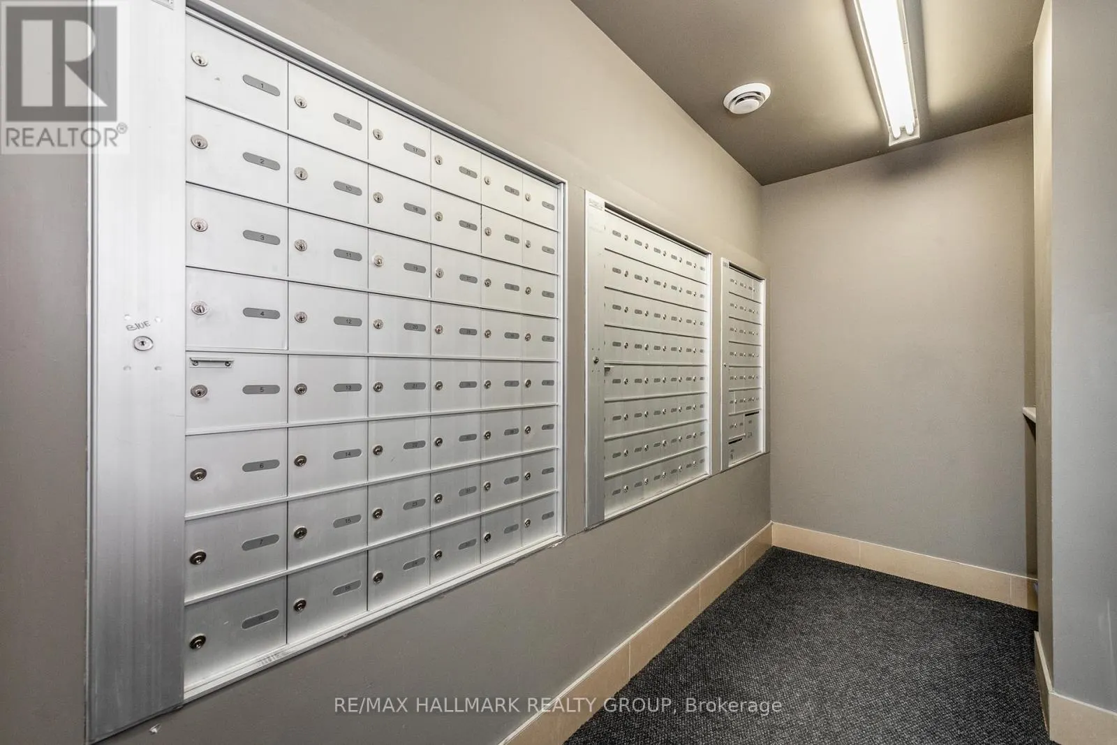 103 - 429 KENT STREET