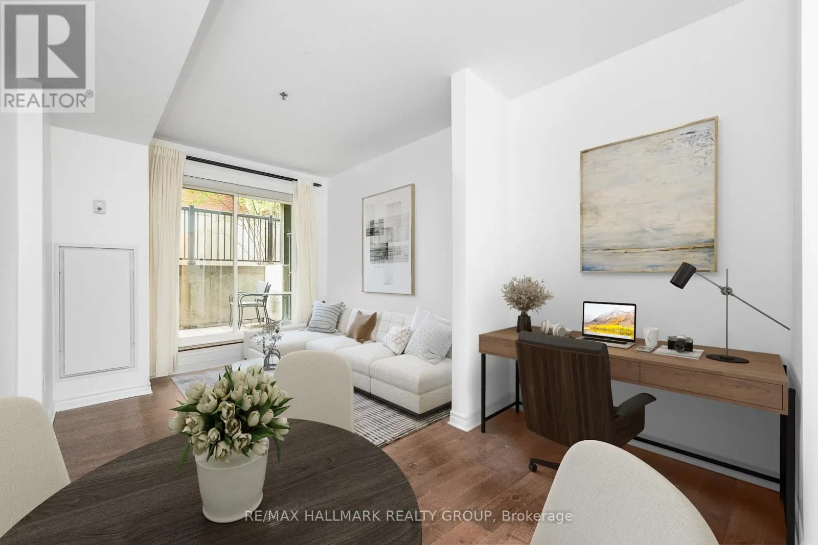 103 - 429 KENT STREET