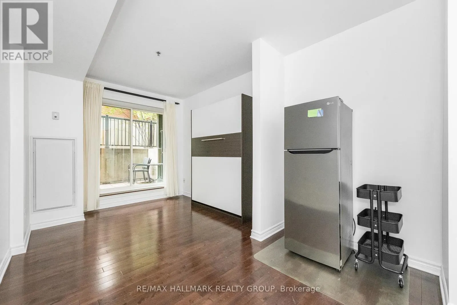 103 - 429 KENT STREET