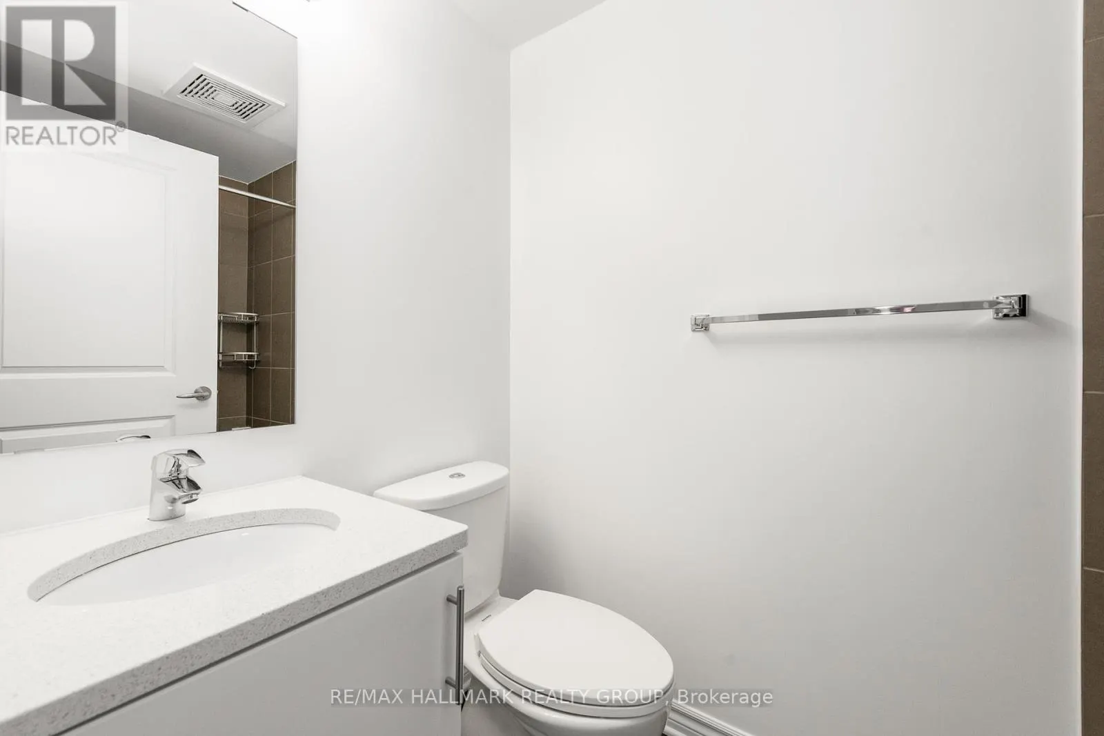 103 - 429 KENT STREET