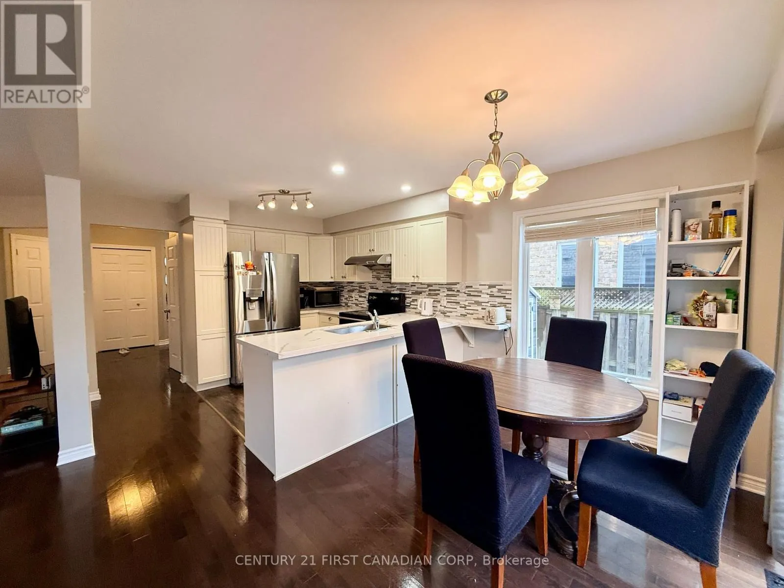 861 OAKCROSSING ROAD