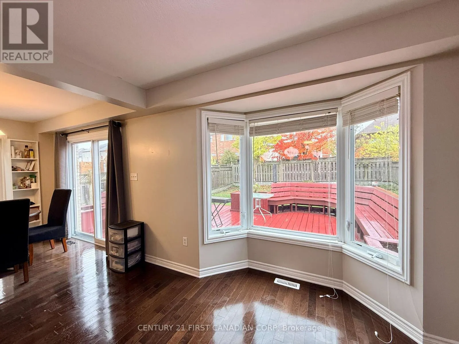 861 OAKCROSSING ROAD