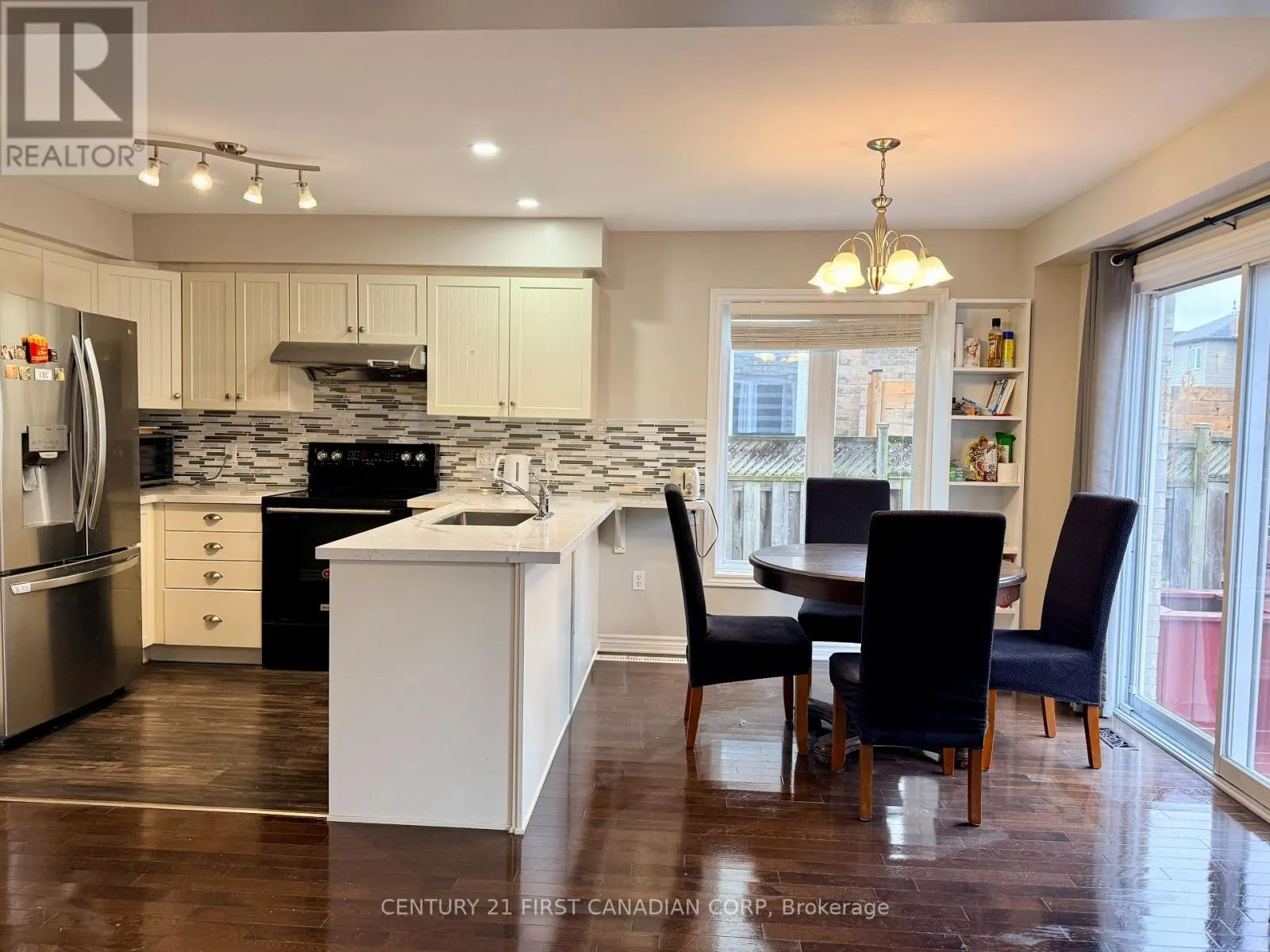 861 OAKCROSSING ROAD