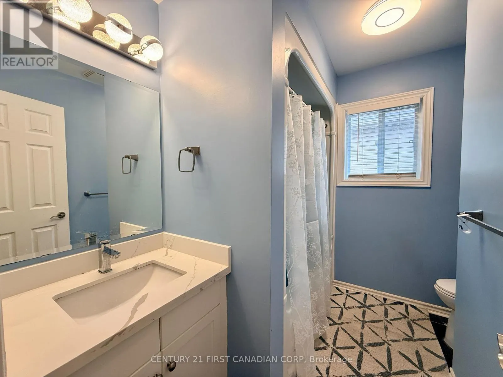 861 OAKCROSSING ROAD