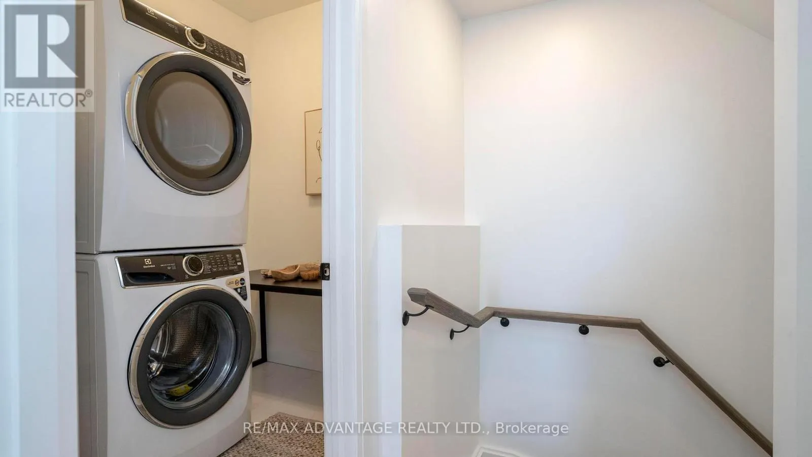 35 - 3900 SAVOY STREET, #35