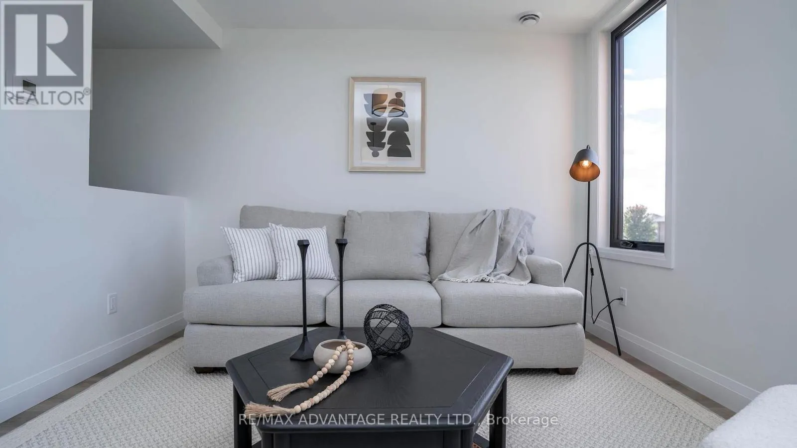 35 - 3900 SAVOY STREET, #35