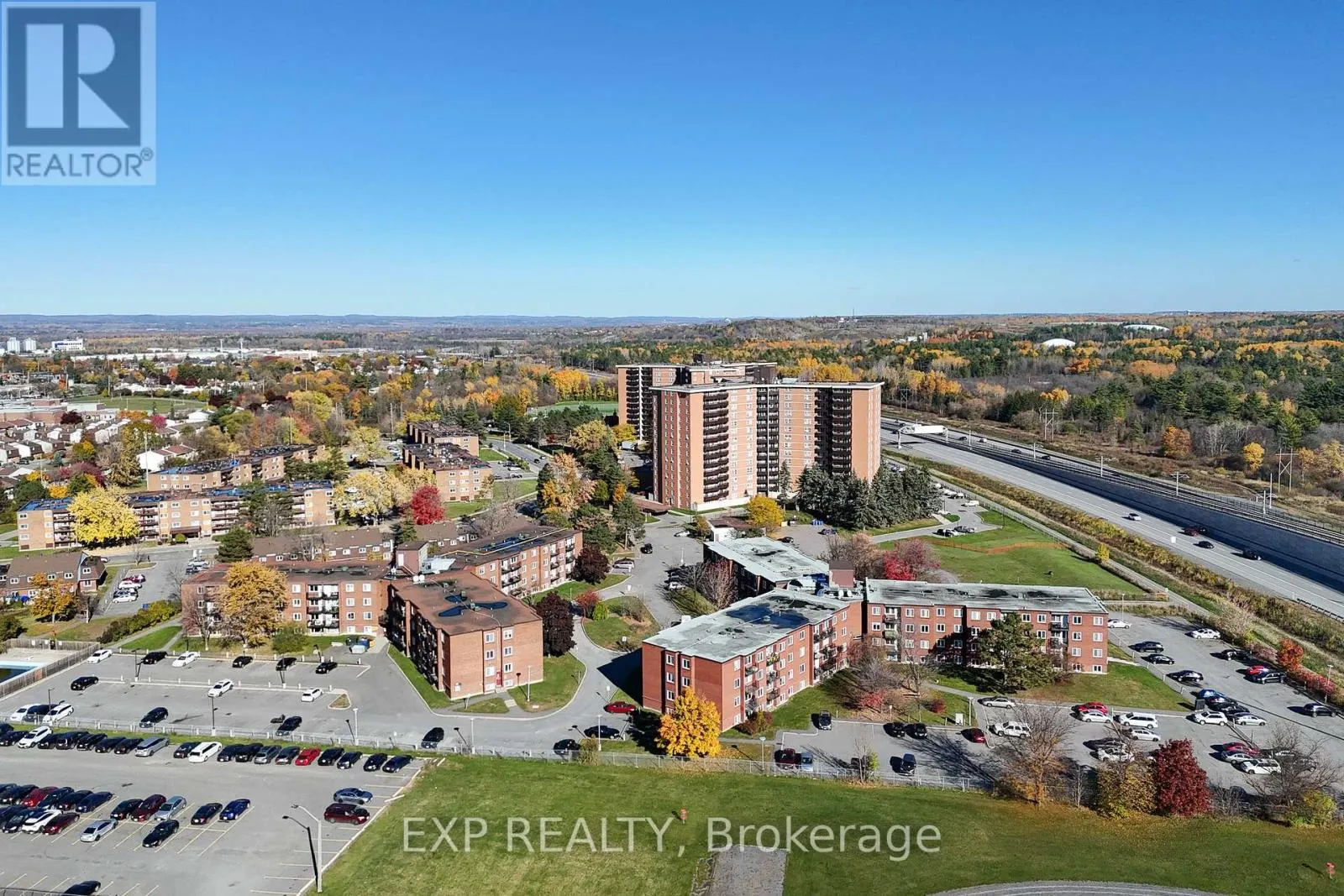 415 - 2000 JASMINE CRESCENT