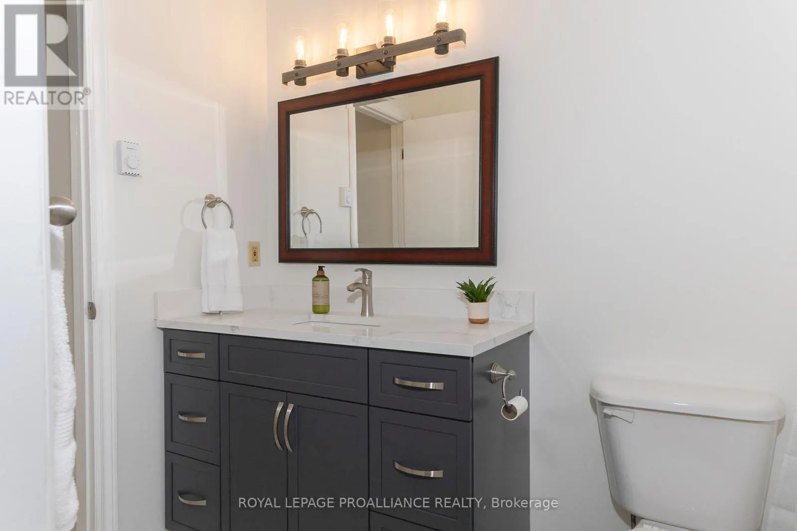 98 EAST DAVIS STREET